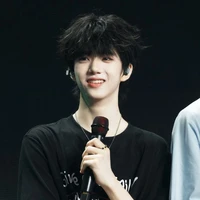 Trương Hàm Thụy