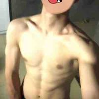 Ryy 