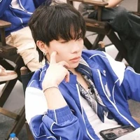 Bạch Hồng Cường (25 tuổi)