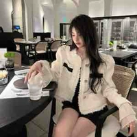 Mai Linh - Bà Lê