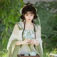 Tiêu Nhã Ý- con gái đại tướng quân