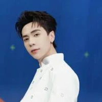 Quang Hùng