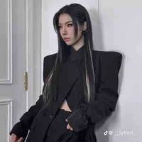 Thảo Linh - LyHan
