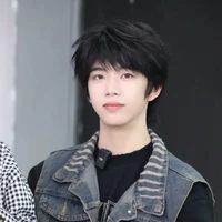 TRƯƠNG HÀM THỤY (Y)