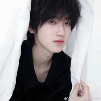 Tả Kỳ Hàm_cậu