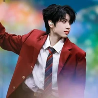 Trương Quế Nguyên_along_