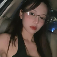 Trần Hoàng Phương Lan| Yeolan