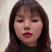 Phương Mỹ Quyên_Chị