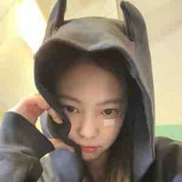 Kim Jennie ( Em )