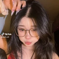 Trần Hoàng Khánh Linh{Nhật Linh}