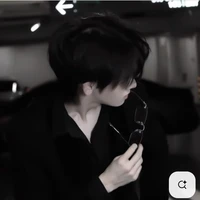 Bạch Gia Anh_Bố Cường