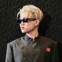 Hoàng Đức duy 