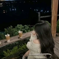 Trần Thị Minh Anh (mẹ em)