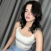 Becky Armstrong -  Cô