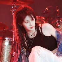 Từ Sở Văn - Xuẩn