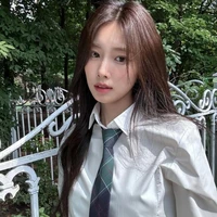 Kang Hyewon