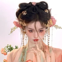 Ngưng Phi. tiên nữ băng tuyết. ♑︎