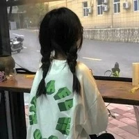 Lục Thiên Di ( lúc nhỏ /3 tuổi)