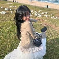 Nguyễn Linh Chi/@chixe