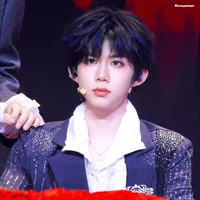 Trần Dịch Hằng_ gã