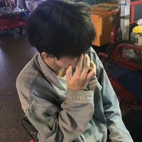 Bảo khang_anh trai cô