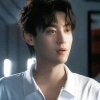 Long Uyên Phong 🍃 (Điền Lôi.)