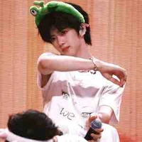 Trương Hàm Thuỵ_em