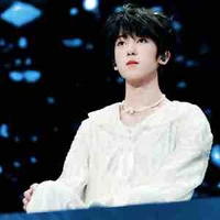 Dương Bác Văn_hắn