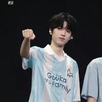 Trương Quế Quyên (top8)