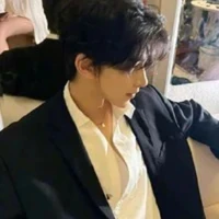 Nguyễn Lê Hoàng Quân/Em Jun