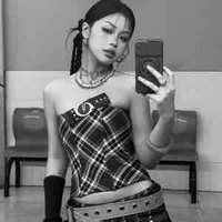 Trần Thị Phương Thảo  ( T )