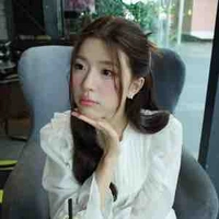 Nguyễn Lê Diễm Hằng-L