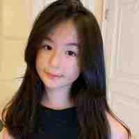 Phạm Lưu Diệu Anh-Chị Cả