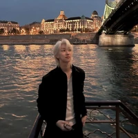 minghao( bác sĩ khoa hồi sức)