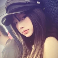 Bạch Hân Di nu9