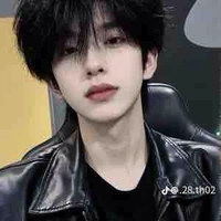 Tống Thành ( anh hàng  xóm ) 