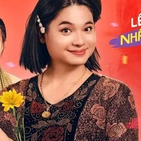  cô Hồng