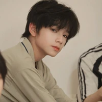 Vương Lỗ Kiệt_anh