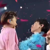 All(đuổi ai cũng đc)