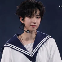 Hạ Tuấn Lâm