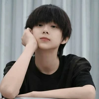 Trần Tư Hãn_pé/omega/