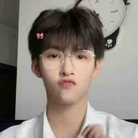 Hoàng Hùng Huỳnh 