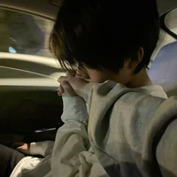 Trần Việt Hoàng