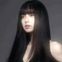 Lalisa Manobal (cô)