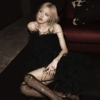 Park Rosie - Chaeyoung (nàng)