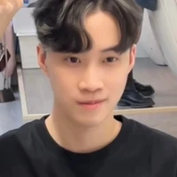 Trần Quán Tuấn/Junn