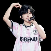 vợ yeu của ChenYiHeng~