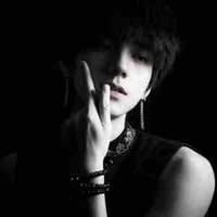 Vương Lỗ Kiệt _Hắn_