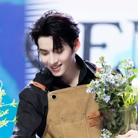 Huỳnh Hoàng Hùng _ Hùng Huỳnh