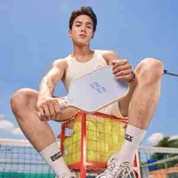 Hưng Nguyễn-Nguyễn Hữu Hưng